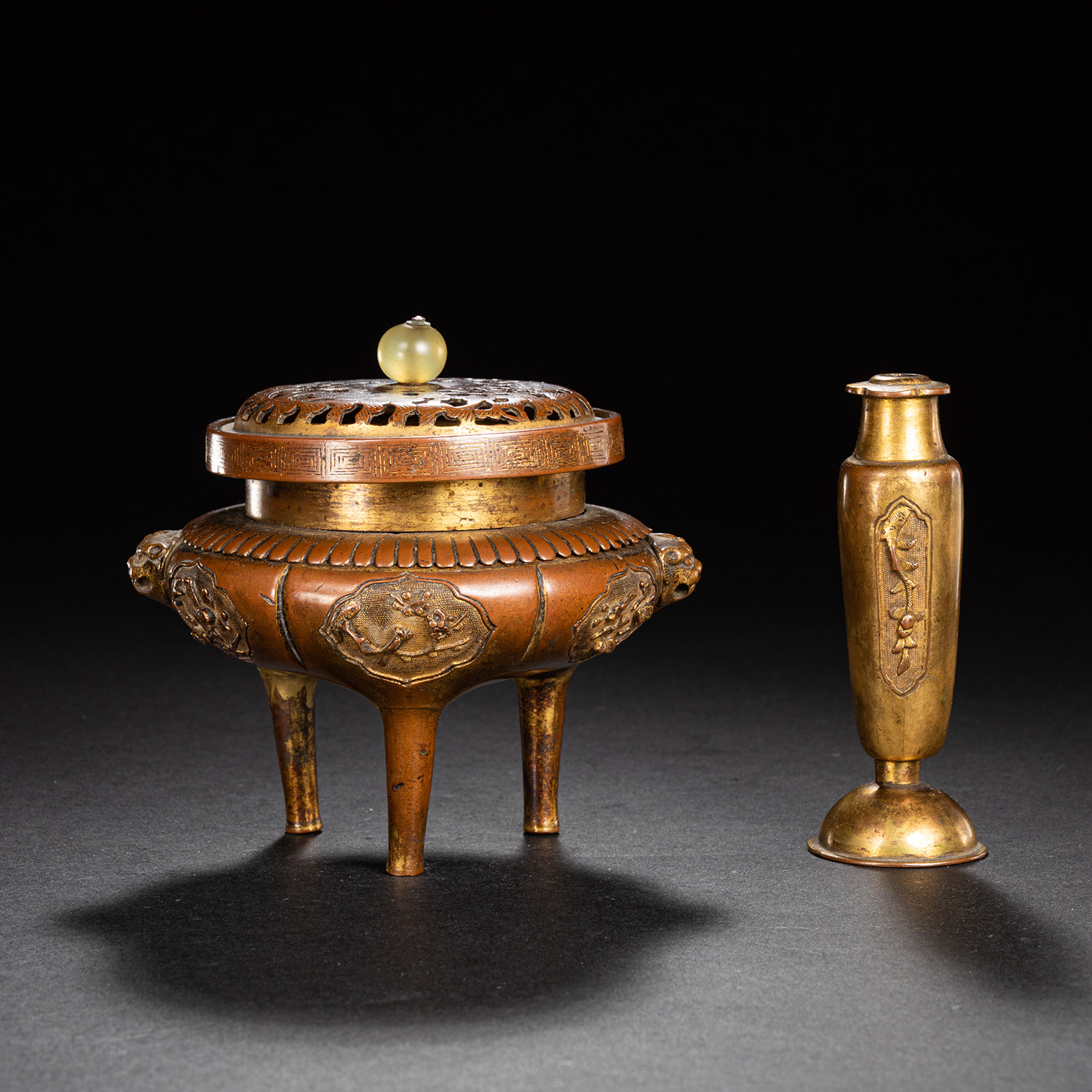 清代 铜鎏金錾花花卉纹炉瓶（二件一组）